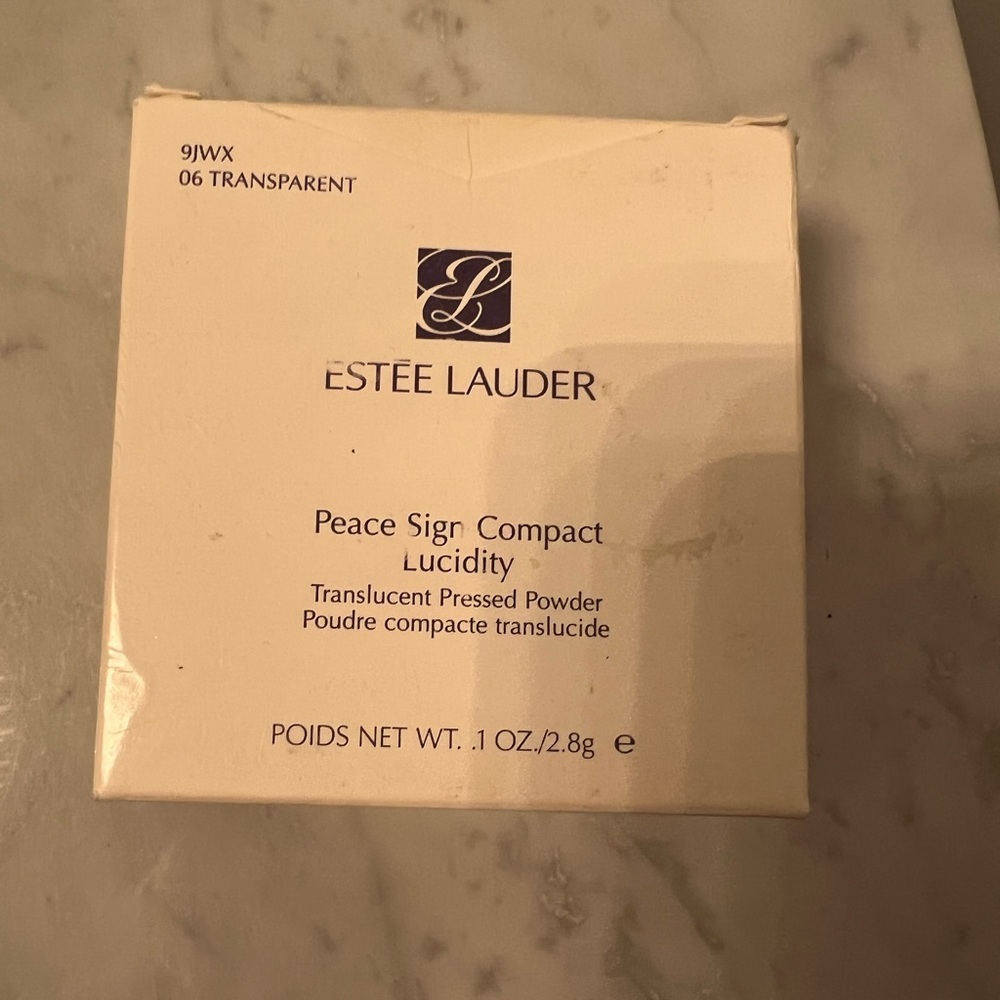 Estee Lauder Peace Sign Pressed Powder - Picture 5 of 7